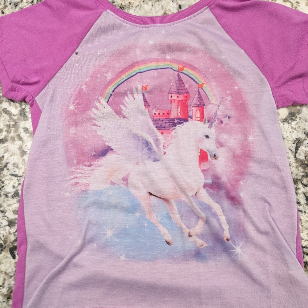 Unicorn tee